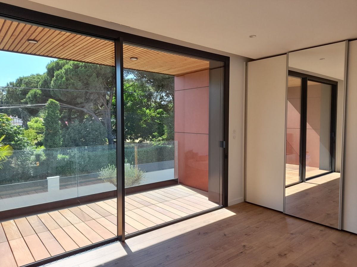 Construction d&rsquo;une maison cubique à Cadaujac